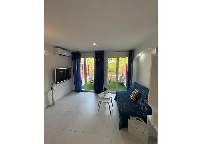 Santorini Escape Near Cannes & Saint-tropez *