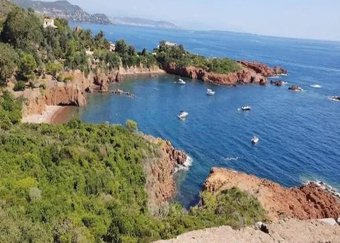 Santorini Escape Near Cannes & Saint-tropez